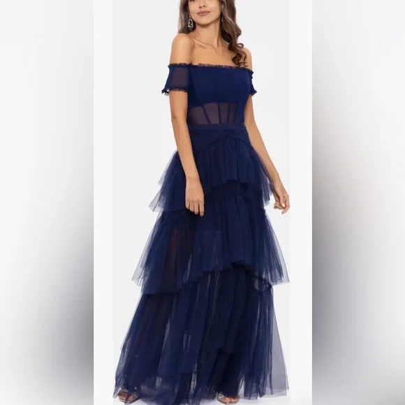 Betsy & Adam | Dresses | Betsy Adam Ruffle Off Shoulder Tiered  display picture 1